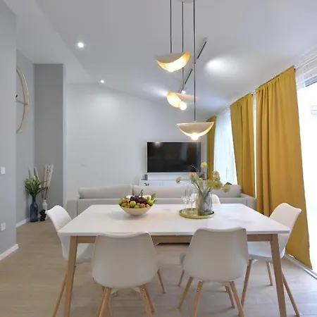 Apartment Family Plazina - Place 1 & 2