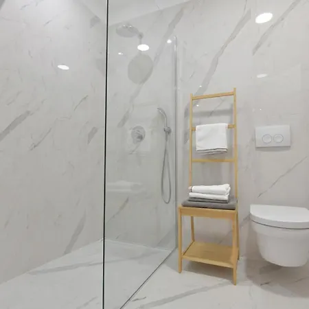 Apartment Family Plazina - Place 1 & 2 *