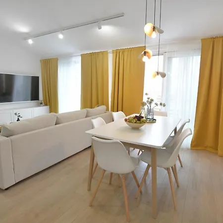 公寓 Family Plazina - Place 1 & 2 佩特坎内