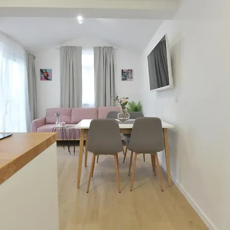 Apartamento Family Plazina - Place 1 & 2