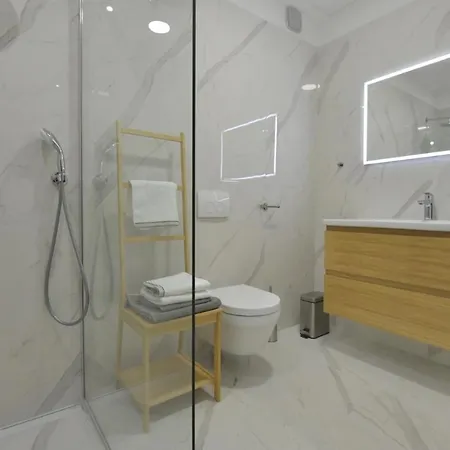 Family Plazina - Place 1 & 2 佩特坎内