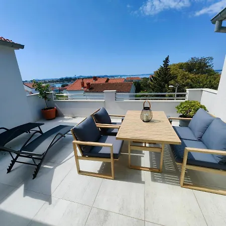 Apartment Family Plazina - Place 1 & 2 Petrcane