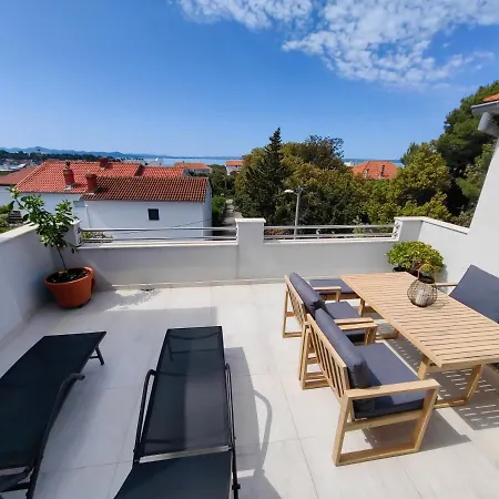 Family Plazina - Place 1 & 2 Петрчане