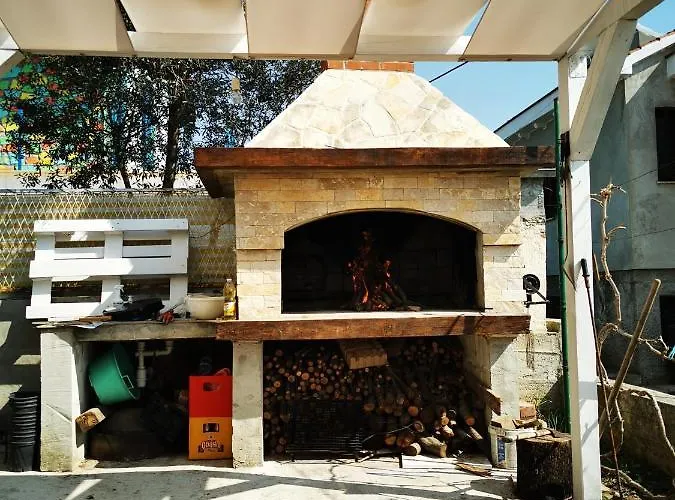 Διαμέρισμα Family Plazina - Place 1 & 2